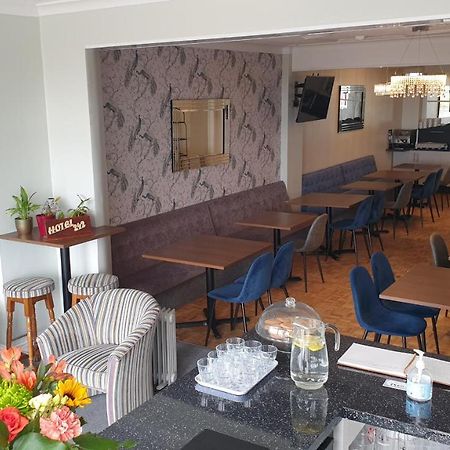 Hotel242 Blackpool Extérieur photo