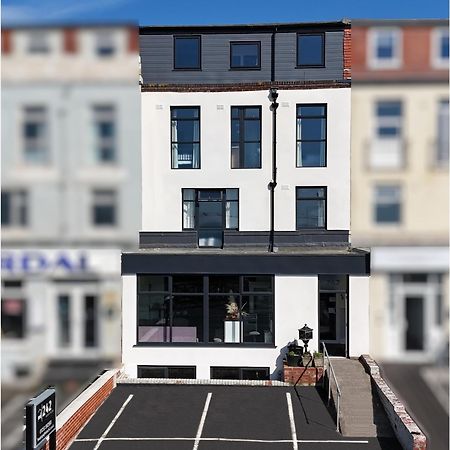 Hotel242 Blackpool Extérieur photo
