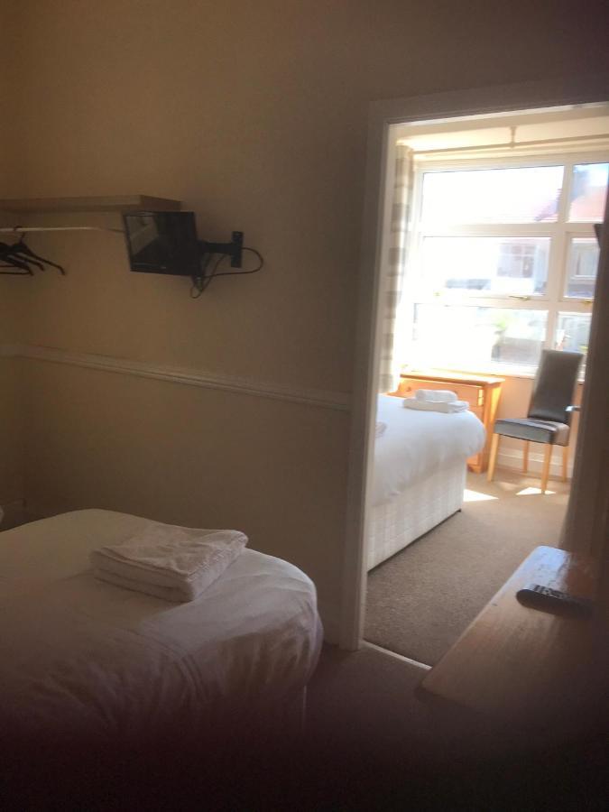 Hotel242 Blackpool Extérieur photo